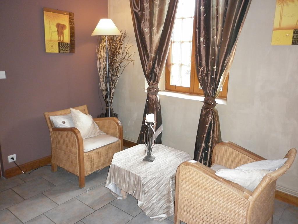 La Chartreuse Poilly-sur-Tholon Quarto foto